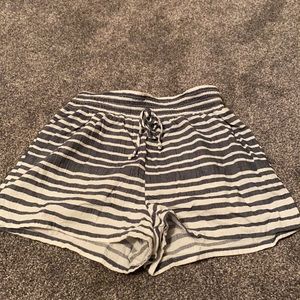 striped shorts